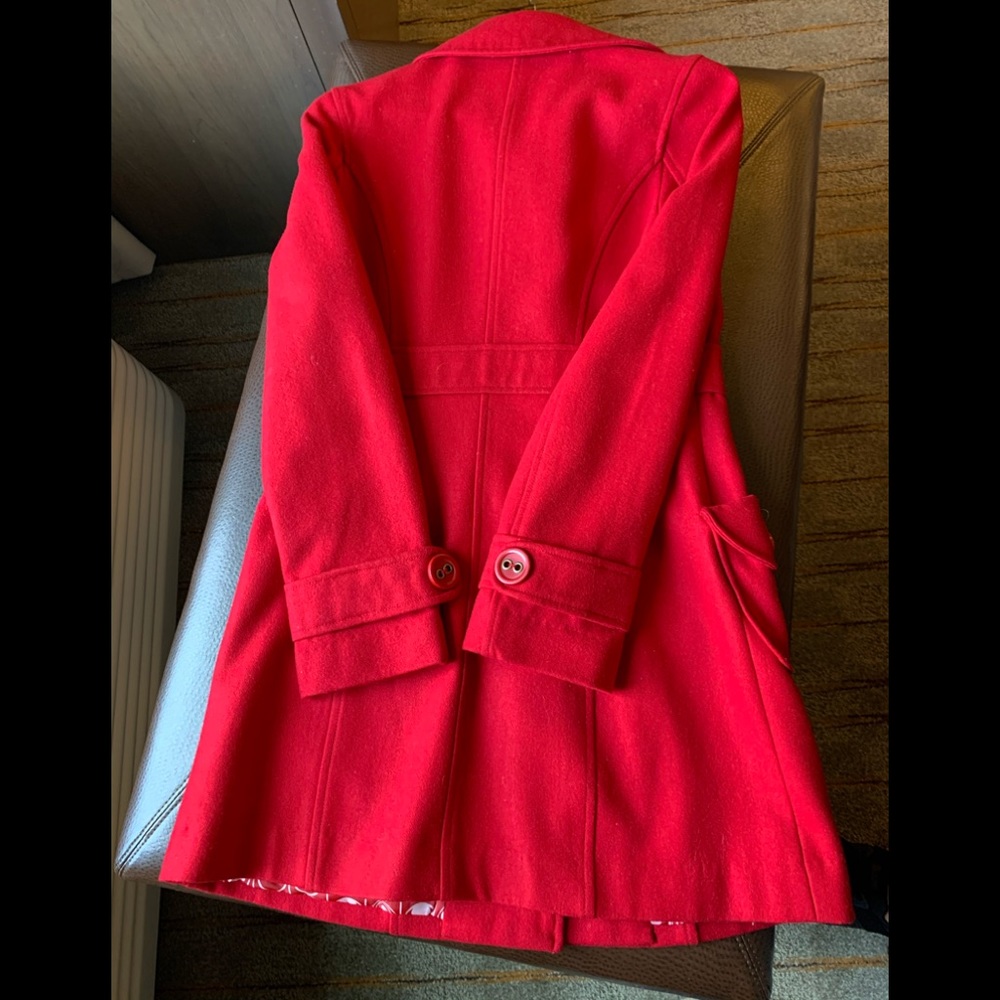 Coat - Picture 5 of 8